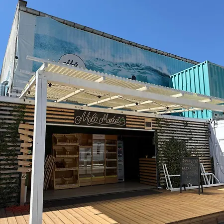 Przyczepa L11 Na Kempingu Molo Surf Jastarnia